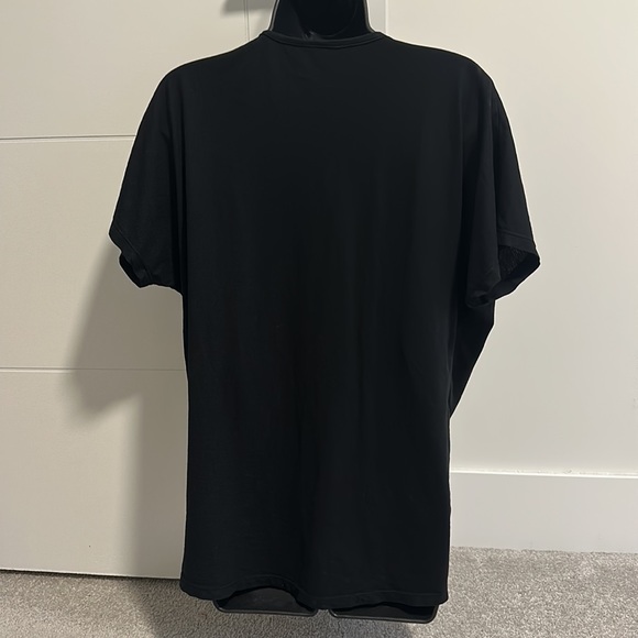 Woman’s Black Top - Picture 2 of 2